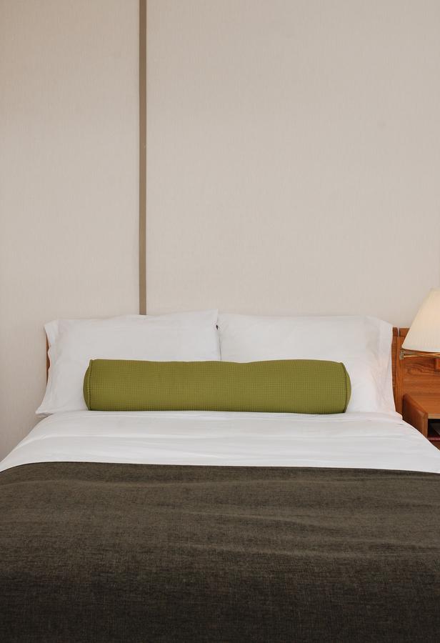 Triple J Hotel Dawson City Kültér fotó